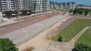 Trafo Sokakta toprakarme imalatı sürüyor