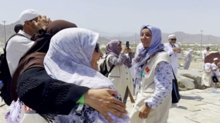 Türk dünyası Arafattaki Rahmet Tepesinde kucaklaştı