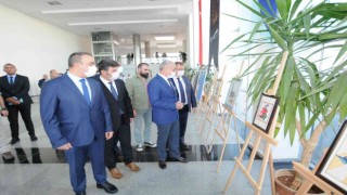 Üniversitede “15 Temmuz Karma Sergisi” açıldı
