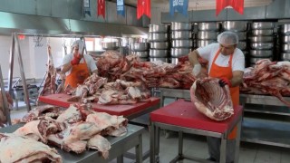 Üsküdarda ihtiyaç sahiplerine 50 ton kurban eti dağıtıldı