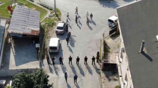 Uyuşturucu tacirleri polis dronundan kaçamadı: 4 gözaltı