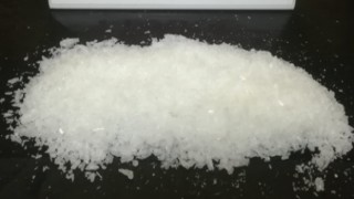 Uyuşturucu ticareti yapan 2 kişi tutuklandı