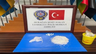 Uyuşturucudan aranan şahıs uyuşturucuyla yakalandı