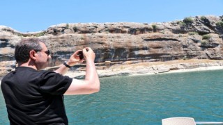 Vali Ayhan turizm için kolları sıvadı