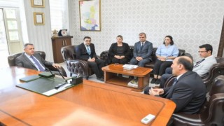 Vali Elban: Daima yeniliklere açık olmalıyız