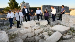 Vali Pehlivan Meydancık Kalesinde incelemelerde bulundu