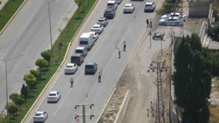 Vanda Kurban Bayramı öncesi karadan ve havadan denetim