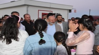 Vatandaş istiyor, Başkan Çolakbayrakdar yapıyor