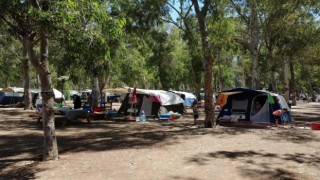 Vatandaşların kamp tercihi Ada Camping, dolup taştı