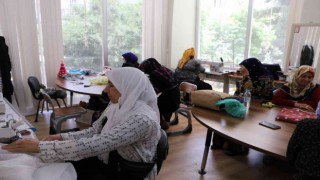 Viranşehirli kadınlar aldıkları eğitimlerle ev ekonomilerine katkı sağlıyor