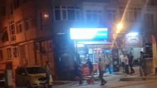 Yabancı uyrukluların tekme tokat kavgası kamerada
