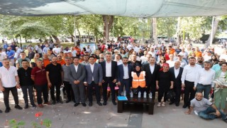 Yalova Belediye işçileri zammı davul zurnayla kutladı