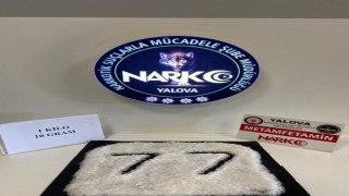Yalovada korsan takside 1 kilo metamfetamin ele geçirildi