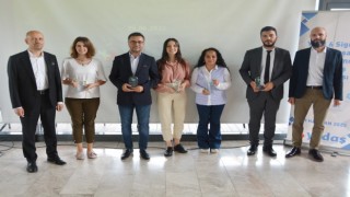 Yeşil kuşak ve sarı kuşak sahipleri ödüllerini aldı