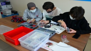 Yeşilyurtta ücretsiz robotik kodlama kursu
