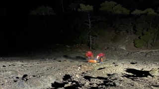 Yol kenarında uçuruma düşen genç UMKE ekiplerince kurtarıldı