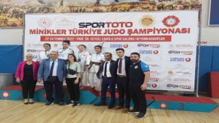 Yunusemreli İkra Türkiye Şampiyonu