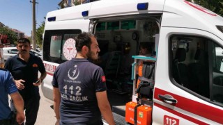 Zihinsel engelli gencin çıkardığı yangında anne ve babası yaralandı