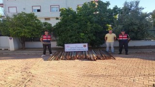 13 farklı hırsızlık olayına karışan şüpheli, 220 saat güvenlik kayıtlarının incelenmesiyle yakalandı