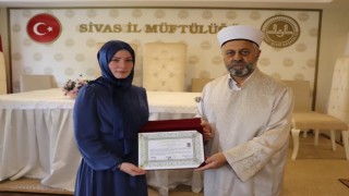 19 yaşındaki Fransız Sivasta Müslüman oldu