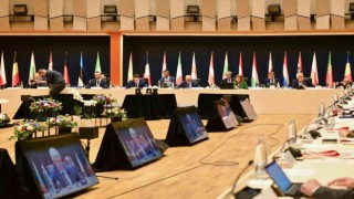 AB, Rus turistlere vize verilmesini kolaylaştıran anlaşmayı askıya aldı