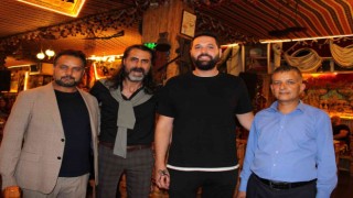 Abdülhey yeni proje için Eskişehirde kamera karşısına geçti