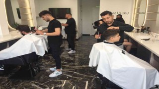 Adanalı berberler pazar günleri izin istiyor