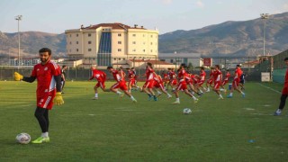 Afyonkarahisara 100den fazla futbol takımı kamp için gelecek