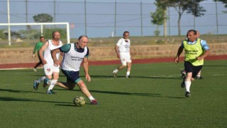 Ahlatta Şöhretler Karması Futbol Turnuvası düzenlendi