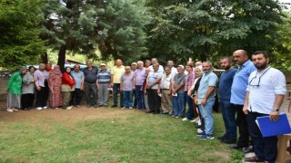 AK Parti Düzcede köy köy geziyor