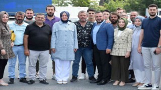 AK Parti Yüz Yüze 100 Gün projesi ile sahada