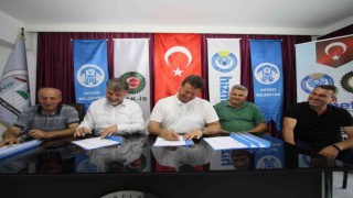 Akyazı Belediyesinde sözleşme sevinci