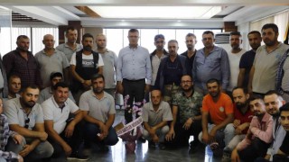 Alaşehir Belediyesi çalışanlarından başkana teşekkür ziyareti