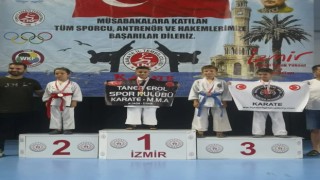Aliağalı karatecilerden 1 kupa, 15 altın madalya