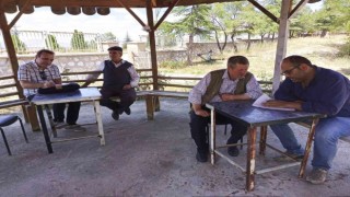 Altıntaşta buğday üreticileri ile anket çalışması
