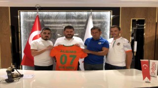 ALTSO Başkan adaylarından Alanyaspor kampanyasına destek