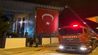 Ankarada okul dış mantolamasında yangın