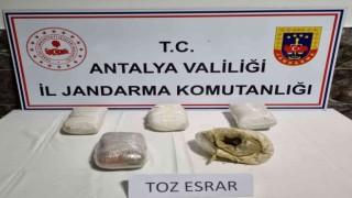 Antalyada 5 kilogram toz esrar ele geçirildi