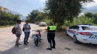 Antalyada motosiklet denetimi: 320 sürücüye 260 bin TL ceza