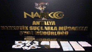 Antalyada uyuşturucu operasyonu: 53 gözaltı
