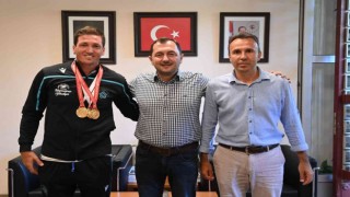 Antrenörden üç dalda Türkiye şampiyonluğu