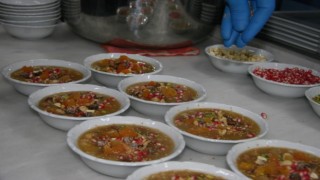 Aşure için gerekli malzemelere ilgi arttı