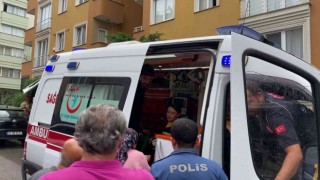 Ataşehirde kuşlarını kurtarmak isteyen vatandaş 20 metre yükseklikten yere düştü