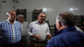 Aydın Büyükşehir Belediyesi Başkanvekili Karakoz, Acarlar Hali esnafı ile görüştü