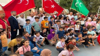 Aydınlı iş adamı, 550 çocuğun sevincine ortak oldu