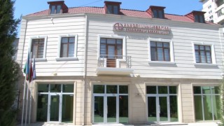 Azerbaycanlı öğrenciler Anadolu Üniversitesi Açıköğretim Fakültesi yaz okulu sınavlarına hazırlanıyor