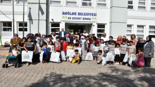 Bağlar Belediyesi 8 ayda bin 470 çocuğun giyim ihtiyacını karşıladı