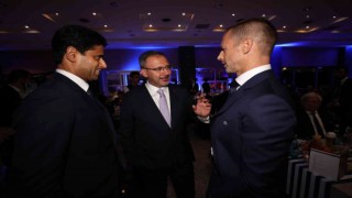 Bakan Kasapoğlu, İstanbuldaki UEFA Şampiyonlar Ligi kura çekimini izledi