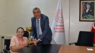 Başarılı sporculardan İl Milli eğitim Müdürü Aydın Albak’a ziyaret