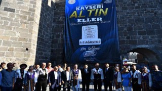 Başkan Büyükkılıçtan festivalde “Devlet Tiyatrosuna kadro” müjdesi